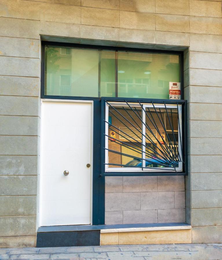 Estudio En El Pleno Centro De Alicante By Renthas Kültér fotó